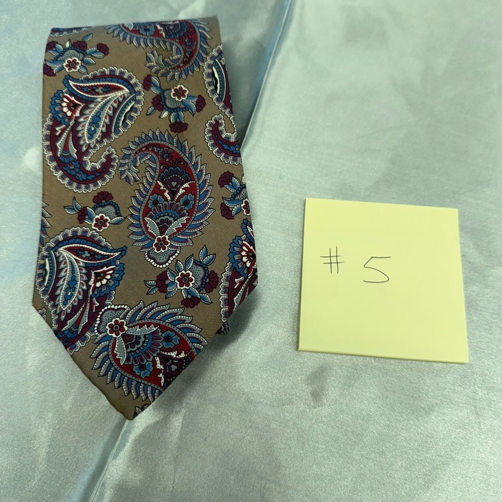 Buckingham Paisley Patterned Tie in Brown, Blue, Red, & Grey 100% Italian Silk - Picture 3 of 3